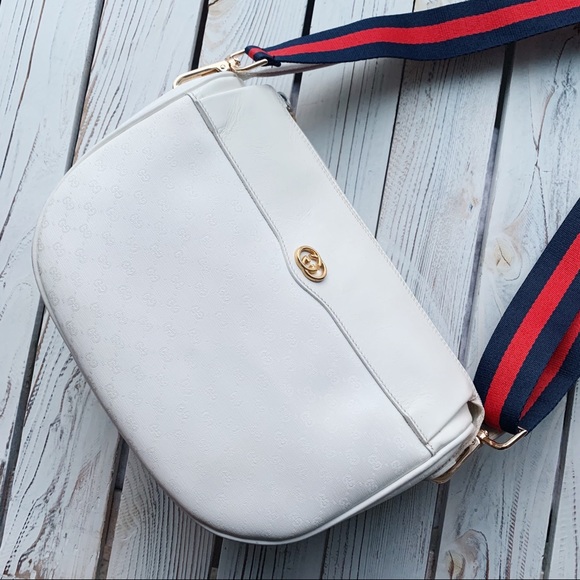 VINTAGE GUCCI MICRO GG WHITE ZIP SADDLE HANDBAG - Picture 2 of 14